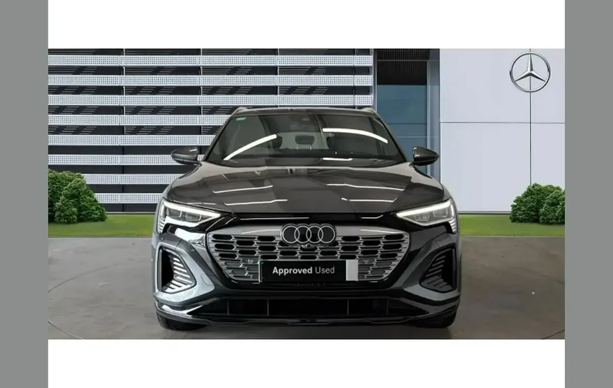 Used Audi Q8 e-tron S-Line 300 kW (408 HP) 2023 Grey SUV