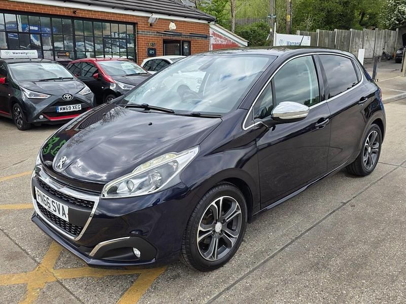 Used Peugeot 208 Allure 2016 Blue Hatchback