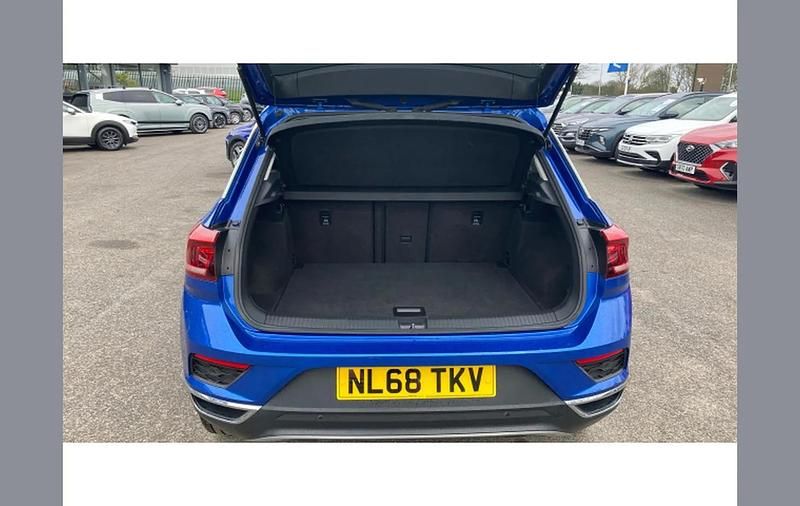 Used VW T-Roc SEL 150 HP (110 kW) 2018 Blue SUV