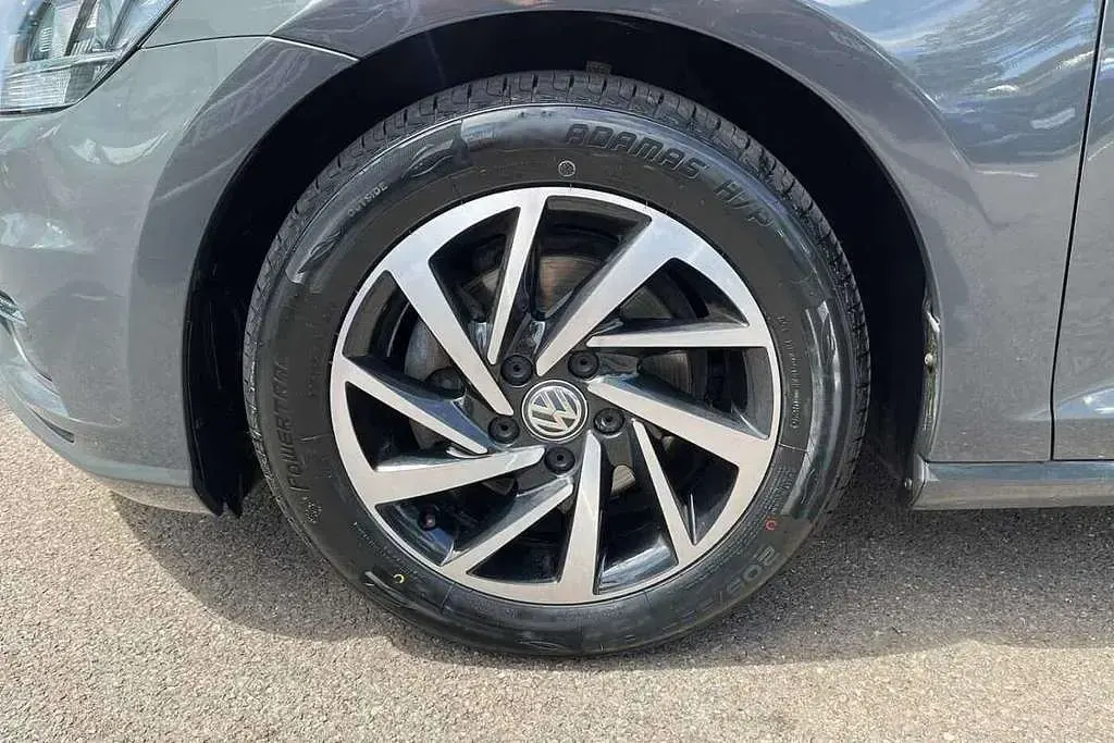 Used VW Golf VII Match 130 HP (95 kW) 2019 Grey Hatchback