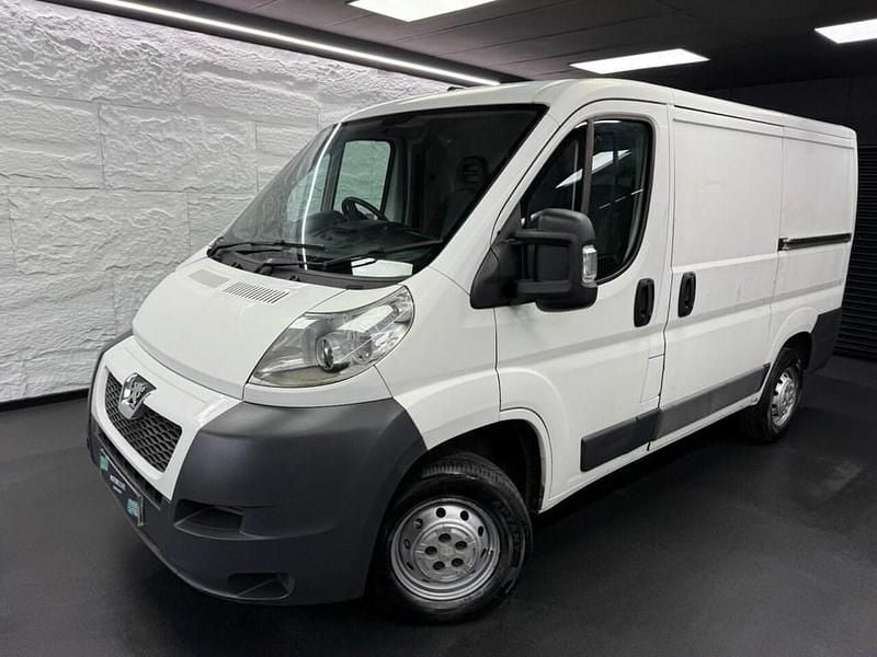 White Used 2014 Peugeot Boxer Van | £2,995 - Image 1/3