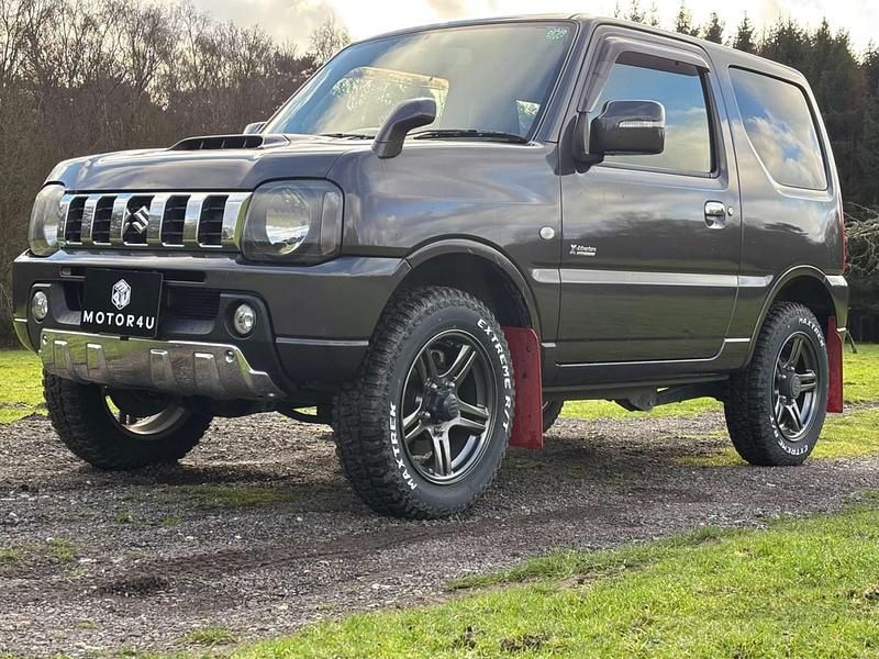 Używany Suzuki Jimny Adventure 85 KM (62 kW) 2013 Szary SUV