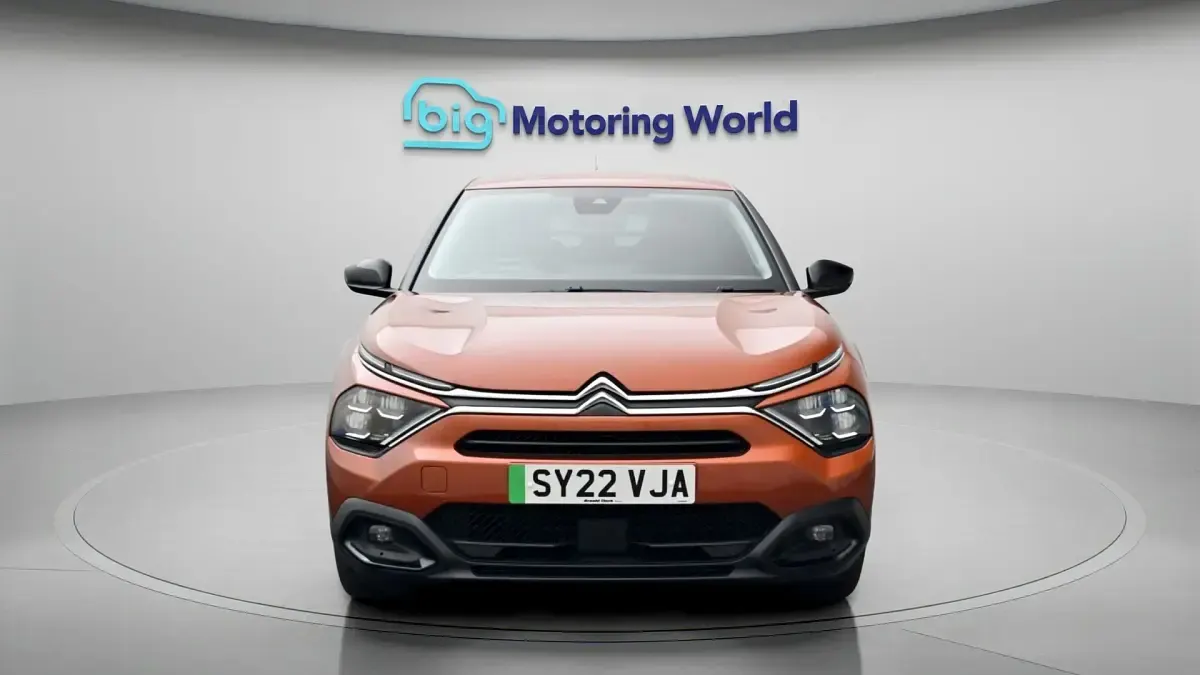 Used Citroën e-C4 Shine 100 kW (136 HP) 2021 Brown Hatchback