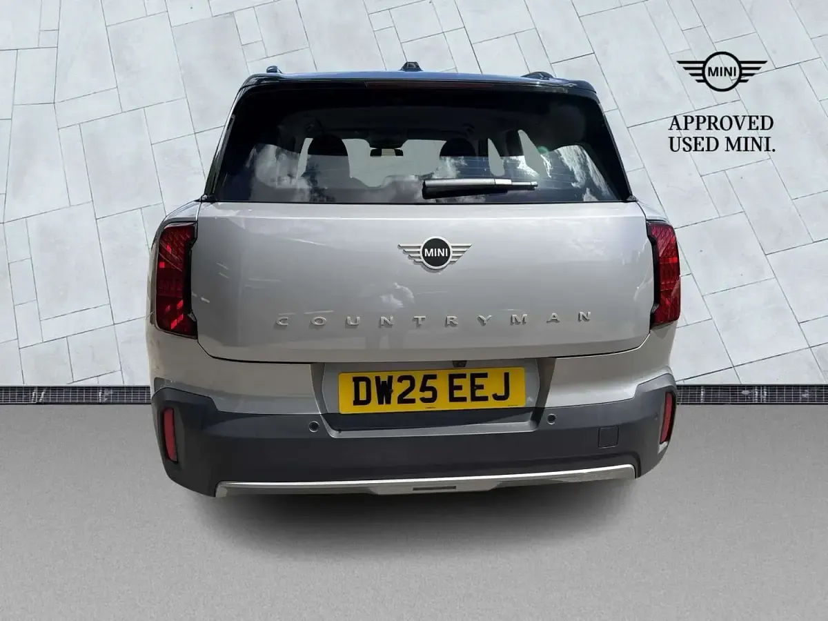Used Mini Countryman Classic 170 HP (125 kW) 2025 Silver SUV