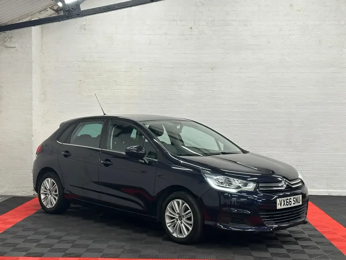 Used Citroën C4 Feel 2016 Blue Hatchback