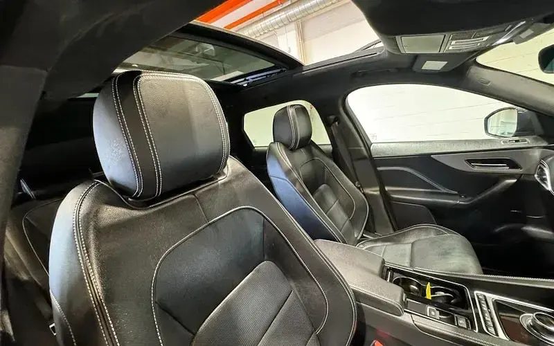 Used Jaguar F-Pace Chequered Flag 180 HP (132 kW) 2019 Grey SUV