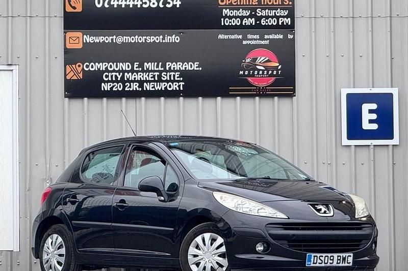 Black Used 2009 Peugeot 207 S Hatchback | £1,500 (Fair price) - Image 1/1