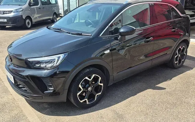Used Vauxhall Crossland Ultimate 110 HP (80 kW) 2023 Black SUV