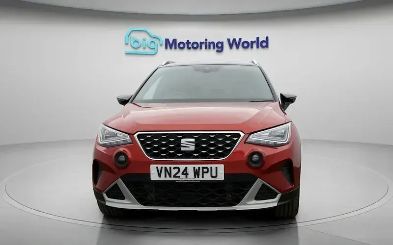 Used Seat Arona Xperience Lux 116 HP (85 kW) 2024 Red SUV
