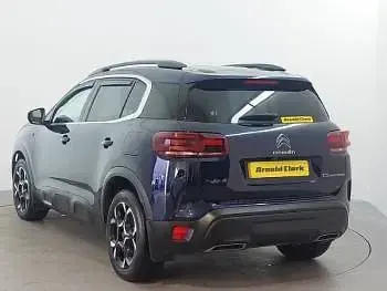 Używany Citroën C5 Shine 224 KM (164 kW) 2022 Niebieski Hatchback