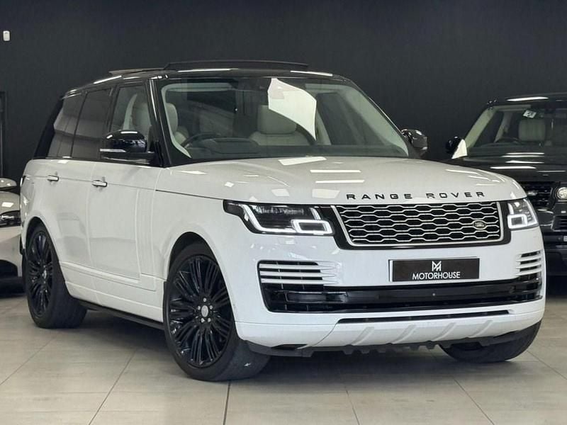 White Used 2018 Land Rover Range Rover Vogue SE SUV | £29,495 (Fair price) - Image 1/4
