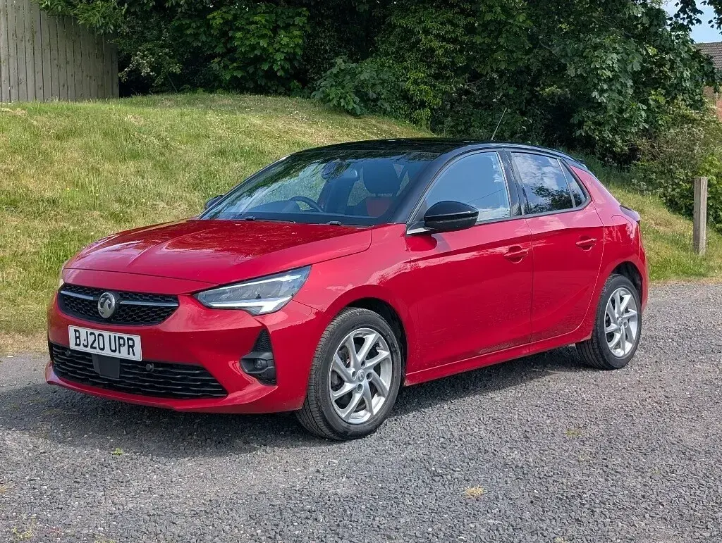 Used Vauxhall Corsa SRi 100 HP (73 kW) 2020 Red Hatchback