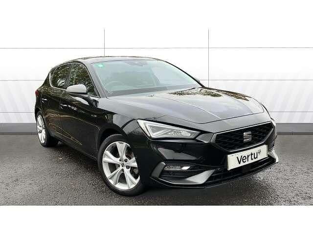 Black Used 2022 Seat Leon FR Hatchback | £16,055 (Fair price) - Image 1/4
