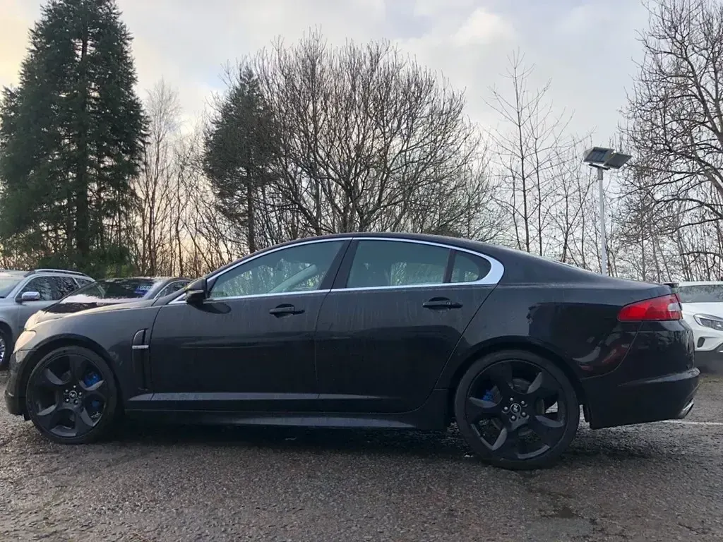 Used Jaguar XF Premium Luxury 275 HP (202 kW) 2010 Black Sedan