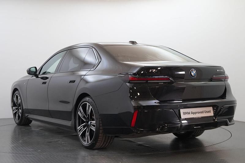 Used BMW i7 M Sport 330 kW (449 HP) 2024 Black Sedan