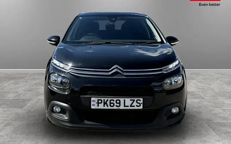 Used Citroën C3 Flair 110 HP (80 kW) 2019 Black Hatchback