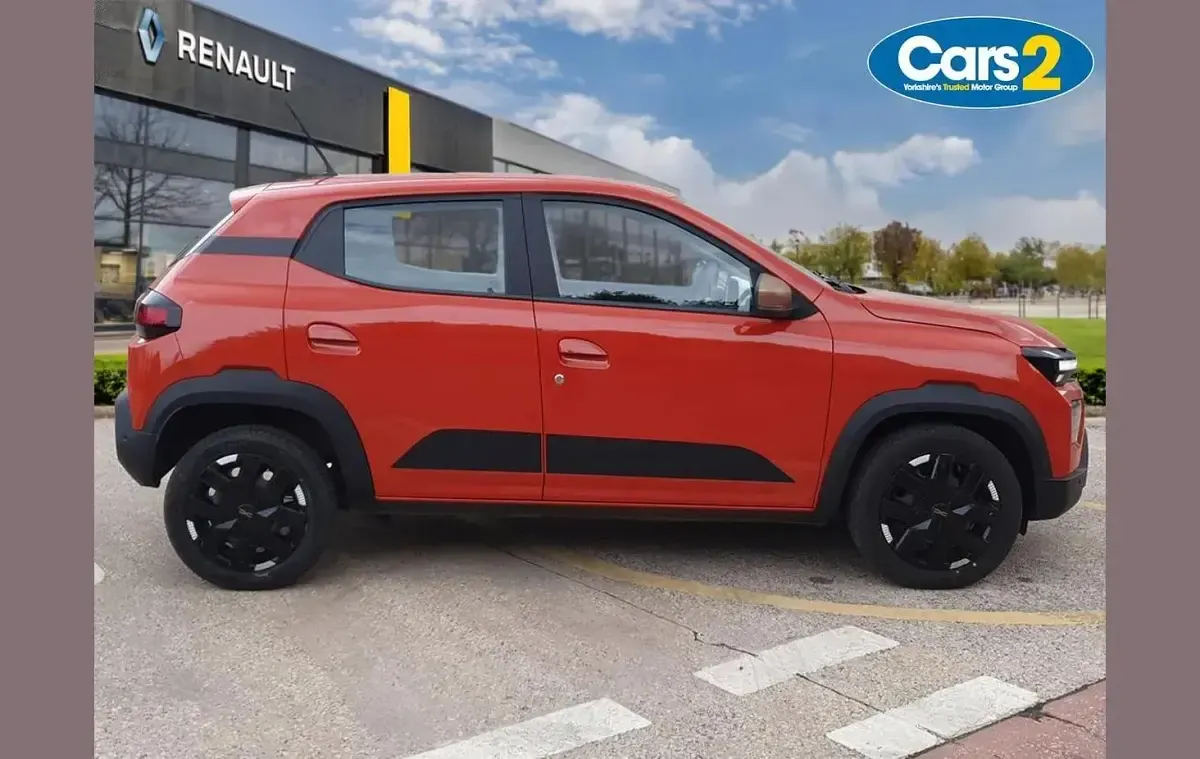Used Dacia Spring Extreme 47 kW (65 HP) 2024 Red Hatchback