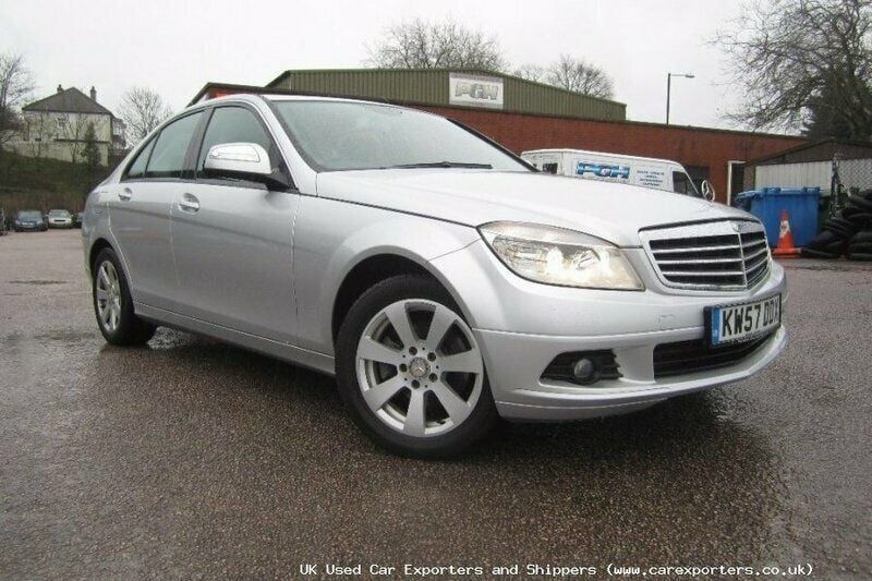 Used Mercedes C180 156 HP (114 kW) 2008 Sedan