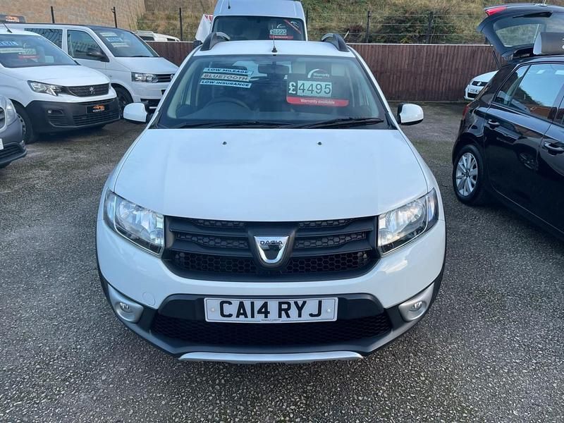 Begagnad Dacia Sandero Stepway Ambiance 2014 Vit Halvkombi
