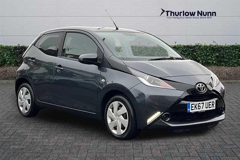 Used Toyota Aygo X-play 68 HP (50 kW) 2017 Grey Hatchback