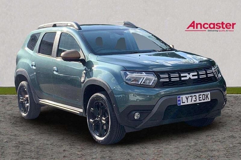 Green Used 2023 Dacia Duster Extreme SUV | £17,295 (Fair price) - Image 1/4