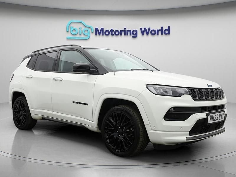 White/black Used 2023 Jeep Compass SUV | £15,600 (Good price) - Image 1/4