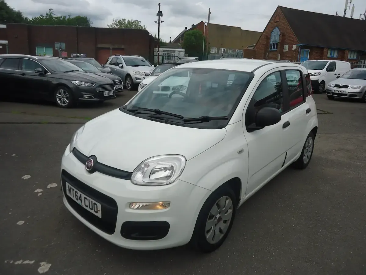 Used Fiat Panda Pop 69 HP (50 kW) 2014 White Hatchback