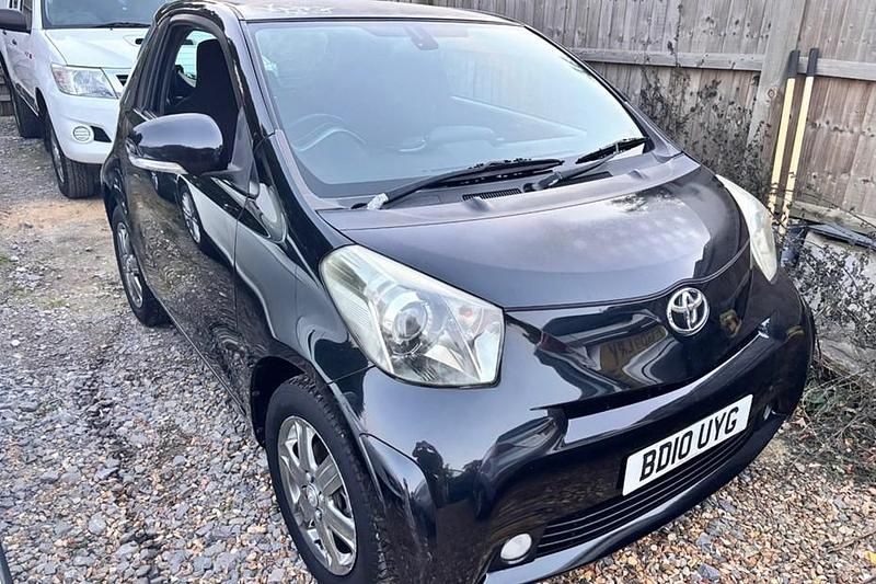 Used 2010 Toyota iQ Hatchback | £2,295 (Good price) - Image 1/1