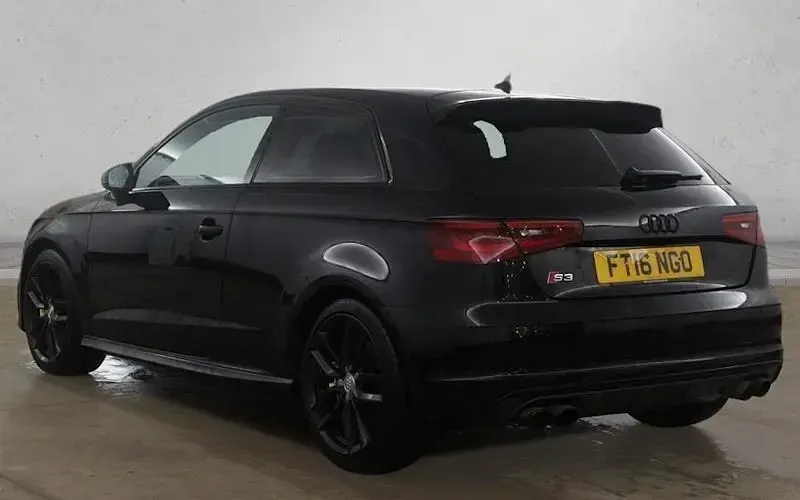 Used Audi A3 Sportback Design 300 HP (220 kW) 2016 Hatchback