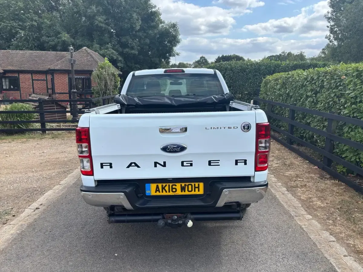 Used Ford Ranger Limited 200 HP (147 kW) 2016 White Pickup