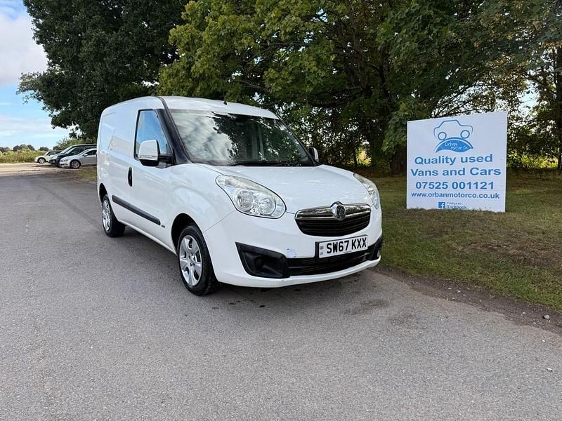 White Used 2017 Vauxhall Combo Sportive MPV | £5,995 (A bit pricey) - Image 1/3