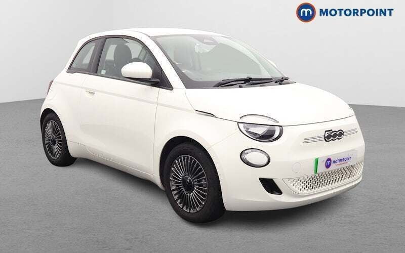 White Used 2022 Fiat 500e Icon Hatchback | £11,599 (Fair price) - Image 1/4