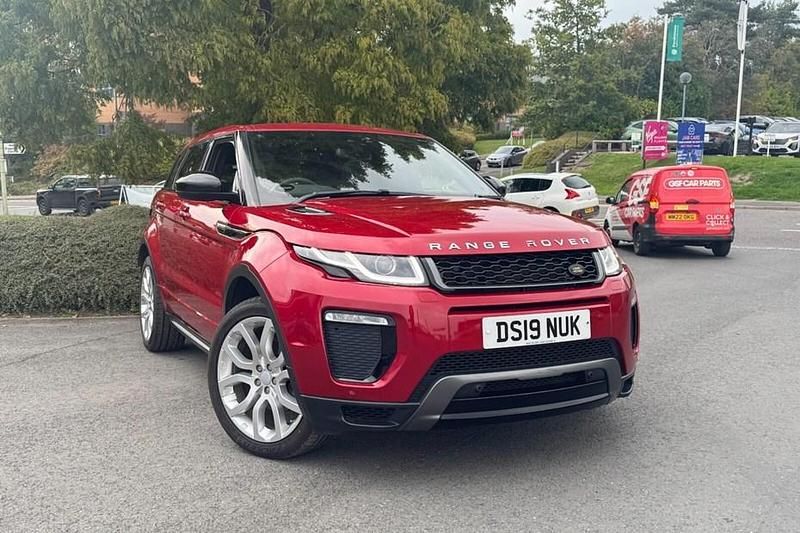 Red Used 2019 Land Rover Range Rover evoque HSE Dynamic Hatchback | £17,495 (Fair price) - Image 1/1