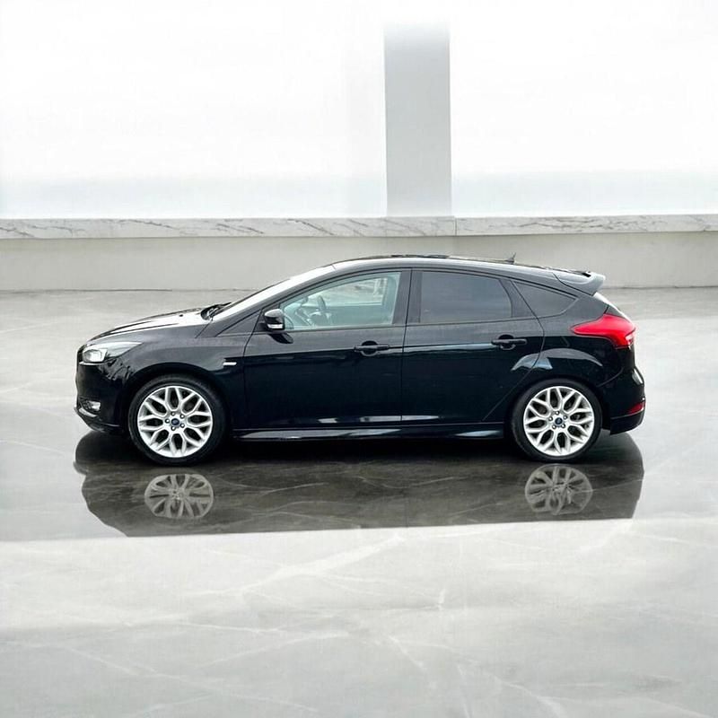 Used Ford Focus ST-Line 2017 Black Hatchback