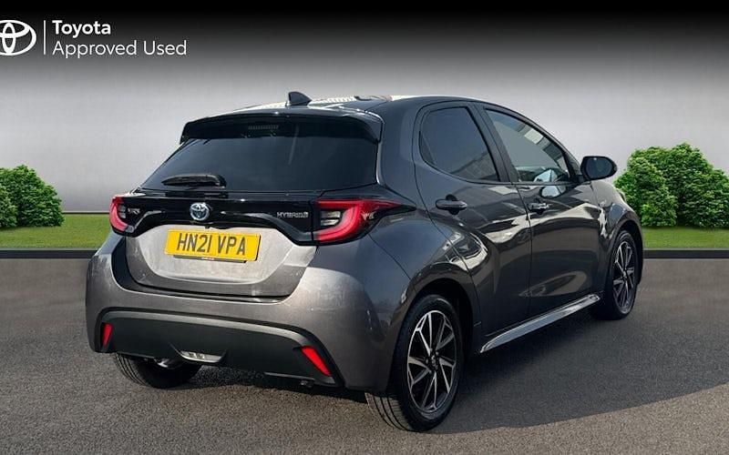 Used Toyota Yaris Hybrid Design 116 HP (85 kW) 2026 Hatchback