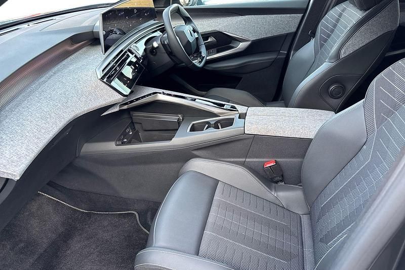 Used Peugeot 5008 GT 136 HP (100 kW) 2025 Grey SUV