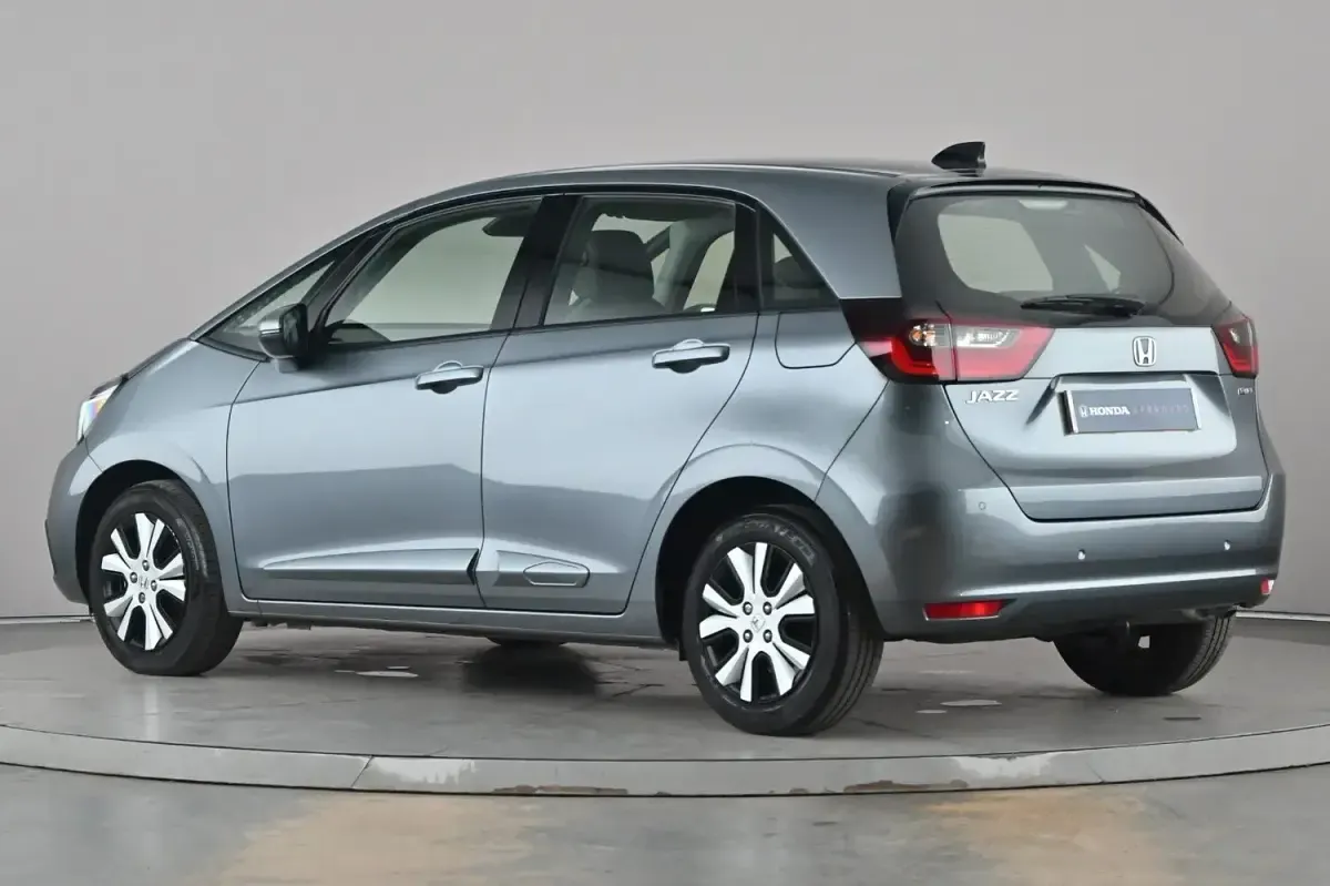 Used Honda Jazz Hybrid 107 HP (78 kW) 2020 Grey Hatchback