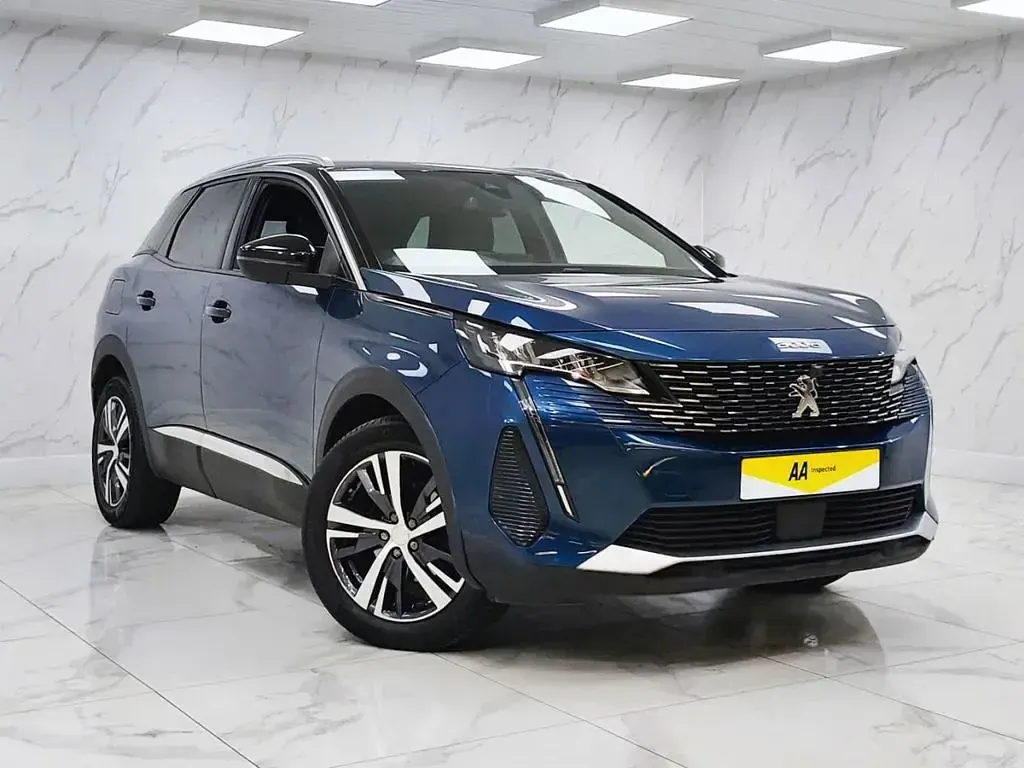 Used Peugeot 3008 Allure 130 HP (95 kW) 2024 Blue SUV