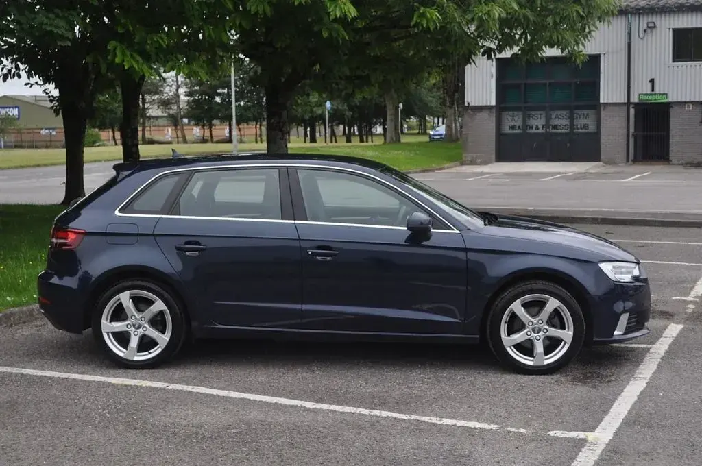 Used Audi A3 Sport 2016 Blue Hatchback