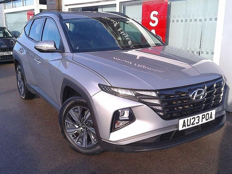 Used Hyundai Tucson SE 2023 Shimmering silver SUV