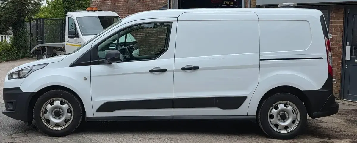 Used Ford Transit Connect S 100 HP (73 kW) 2021 White MPV