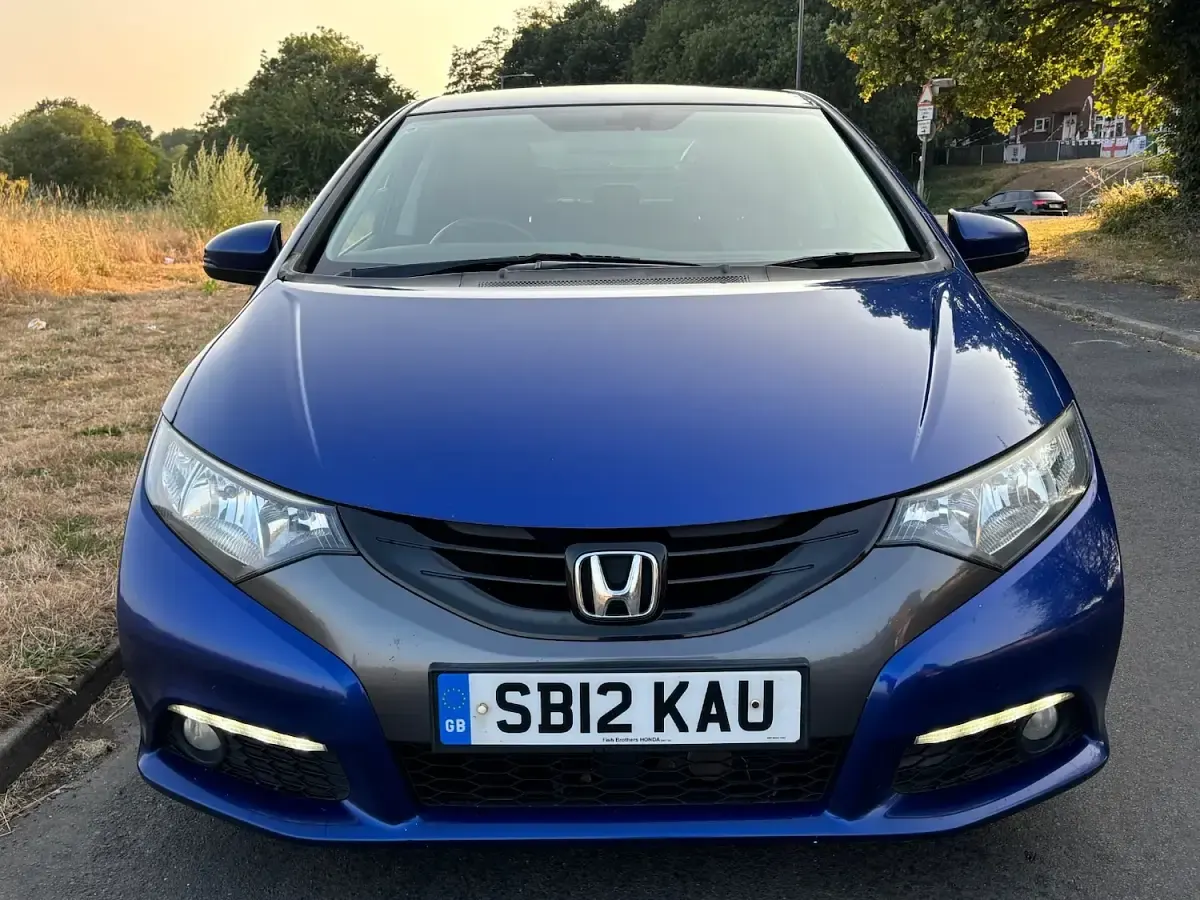 Used Honda Civic ES 150 HP (110 kW) 2012 Blue Hatchback