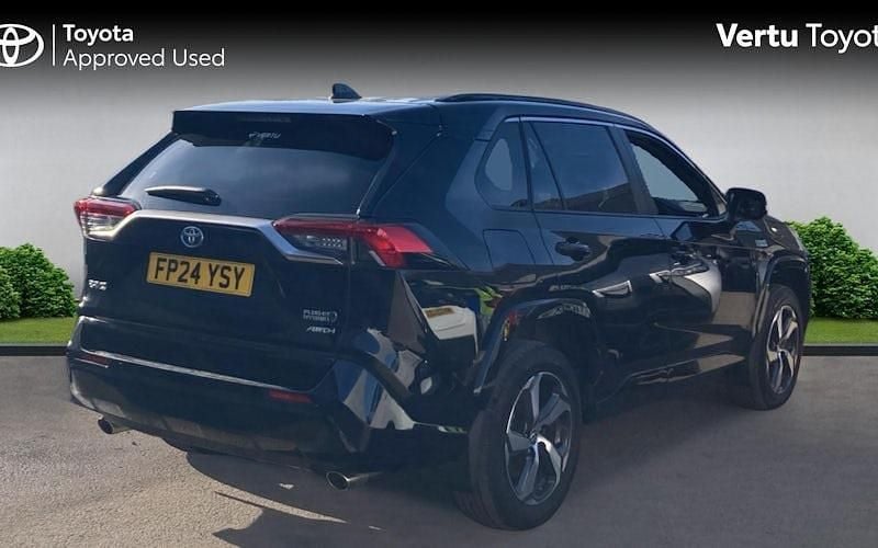 Used Toyota RAV4 Design 306 HP (225 kW) 2026 SUV