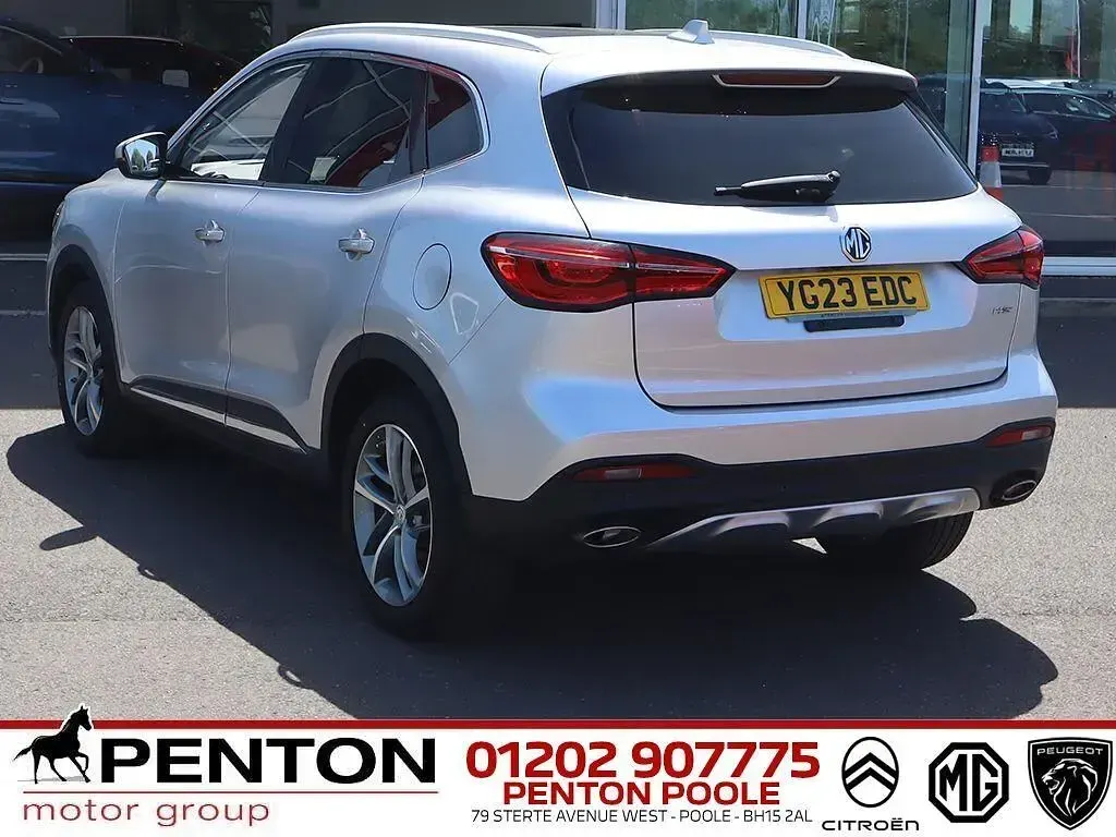 Used MG HS Exclusive 162 HP (119 kW) 2023 Silver SUV