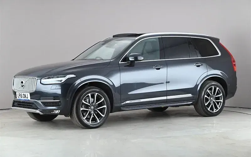 Usado Volvo XC90 Inscription 320 HP (235 kW) 2016 Cinzento SUV