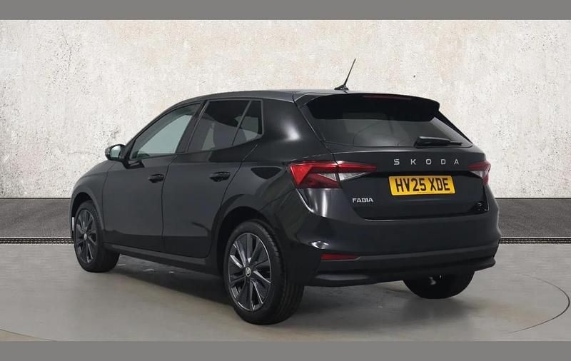 Used Skoda Fabia Colour Edition 113 HP (83 kW) 2025 Black Hatchback