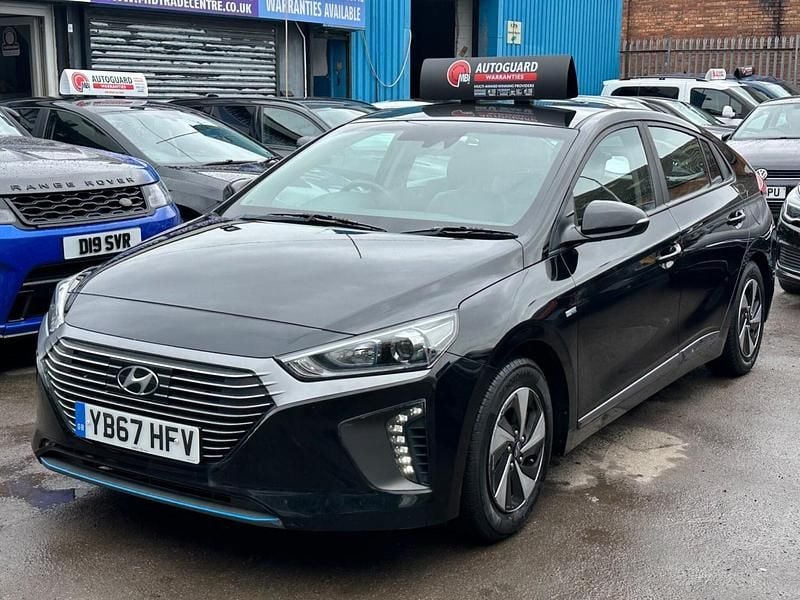 Used Hyundai Ioniq SE 141 HP (103 kW) 2017 Black Hatchback