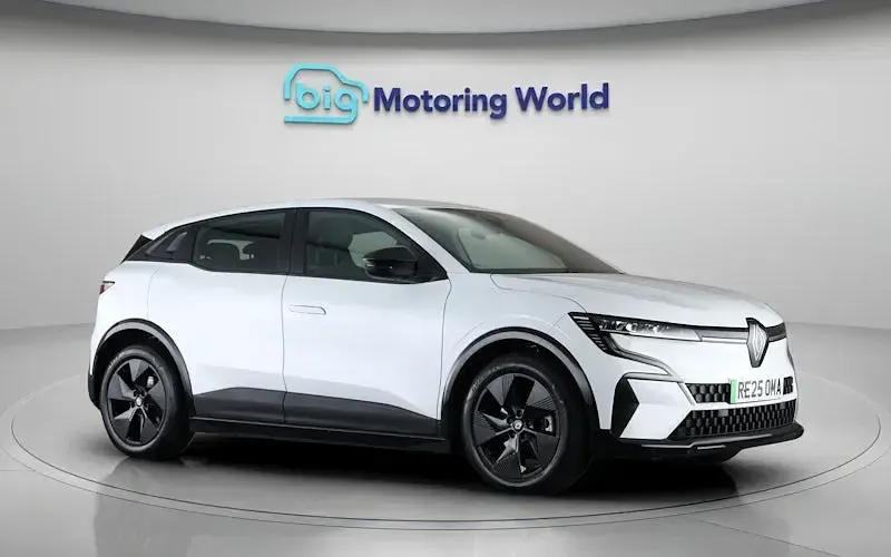 Used Renault Mégane Evolution 161 kW (220 HP) 2025 White Hatchback