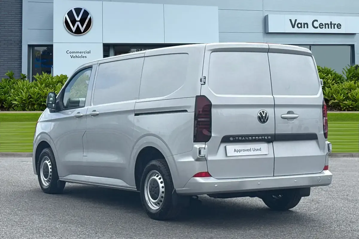 New VW Transporter 100 kW (136 HP) 2026 Grey Van