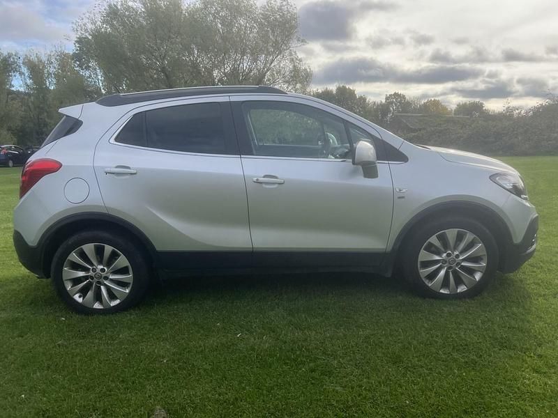 Used Vauxhall Mokka 2015 White SUV
